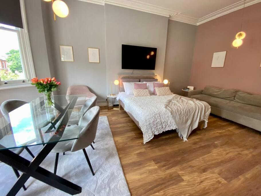 Studio For 3 Near Regents Park N5 Londýn Exteriér fotografie